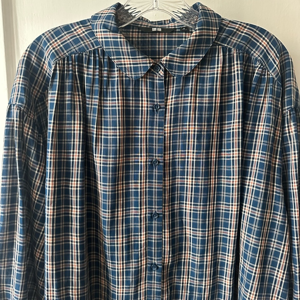 Uniqlo lightweight Plaid Button Up medium/large